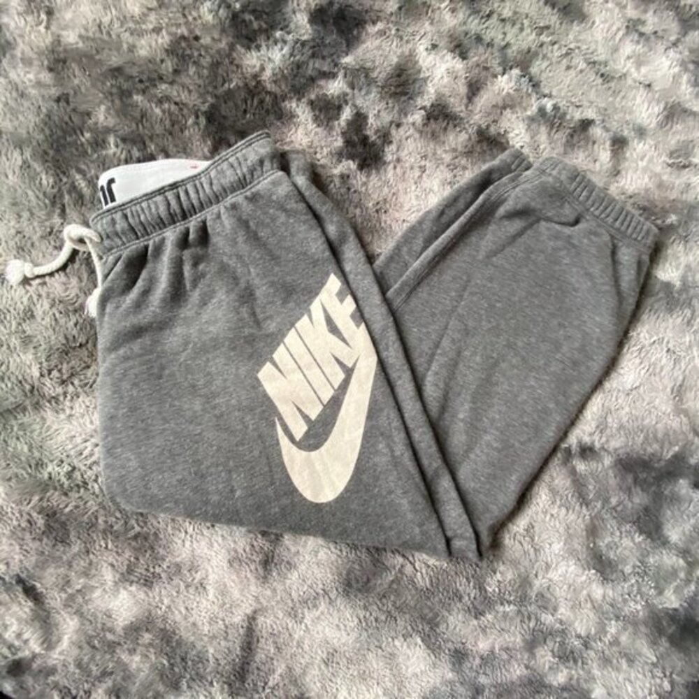 Nike Baggy Crop Jogger